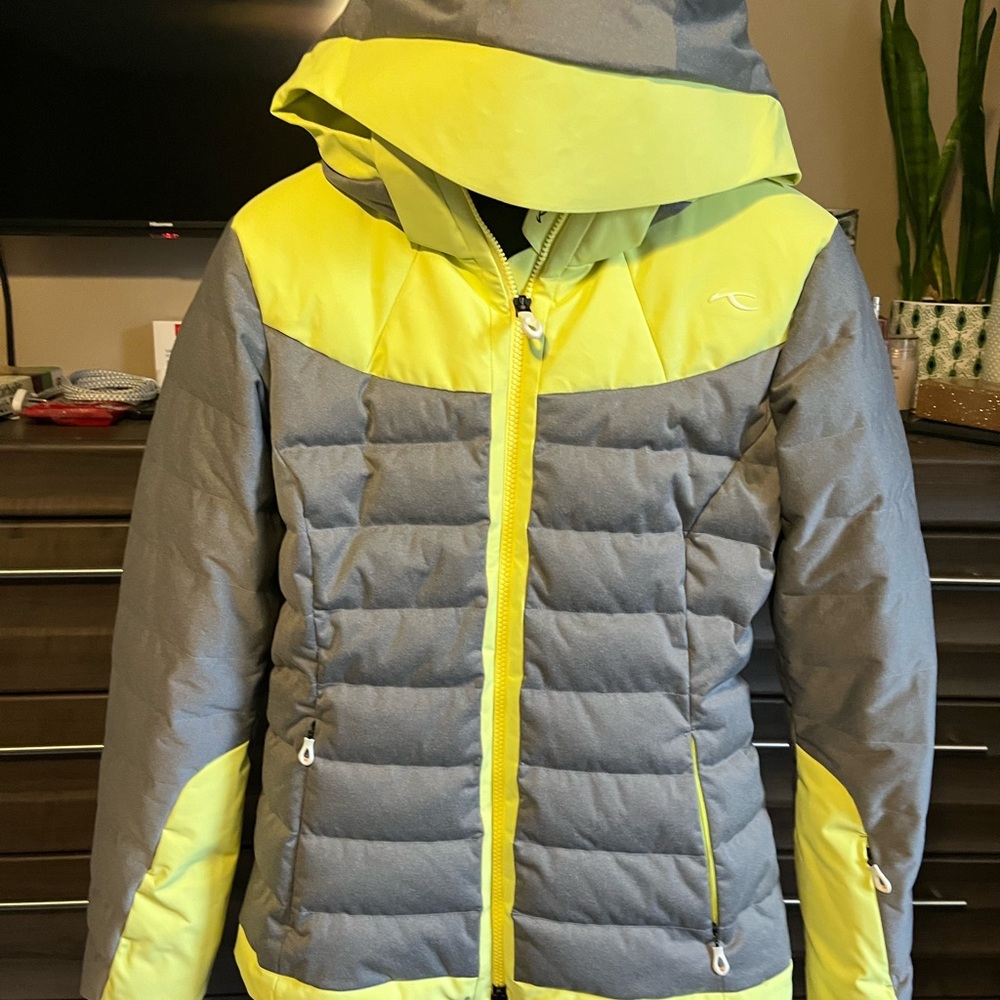 Kjus Momentum Ski Jacket